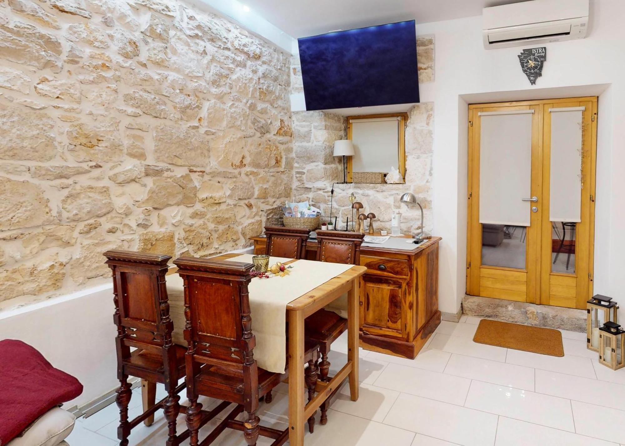 Apartment Michaela 4-Sterne & Parking Ρόβινι Εξωτερικό φωτογραφία
